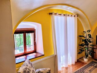 Historical house in the center Levoča with parking - Levoča - 8