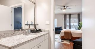 Studio APT King Bed, Beltline Eastside Trail - Pets Welcome! - Atlanta - 7