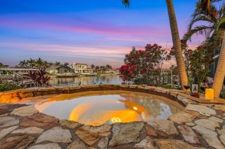 Heated Pool & Spa with Waterfall, Gulf Access, Dock & Outdoor Kitchen - Villa Camelia - Roelens - Cape Coral - 1