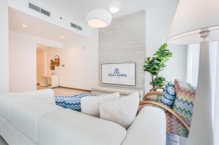 Brand New Canal Home with Terrace by Missoni - Sabkhah - 3