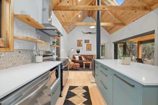 The Getaway near Jacob's Well - 5