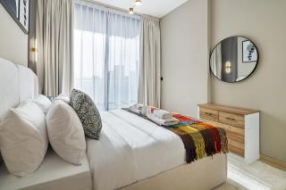 Luxury 1br Jvc Pool & Balcony By Circle Mall - 6