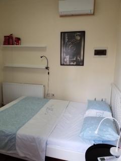Yard room with private entrance - Lanarka - 0