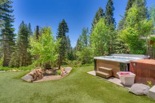 Hyphen 4-bedrooms rental, private beach, filtered view - Tahoe City - 7
