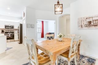 15 Mi to Downtown Fort Myers Golf Getaway - Lehigh Acres - 2