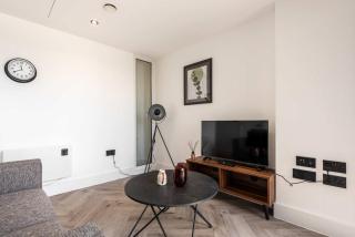 Stunning 1 Bedroom Apartment in Central Sheffield - 2