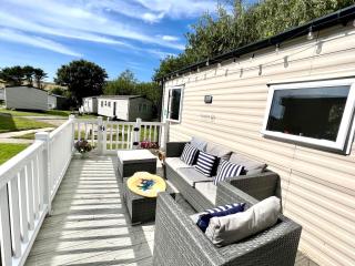 3 Bedroom Caravan with Decking at Newquay Bay Resort - 0