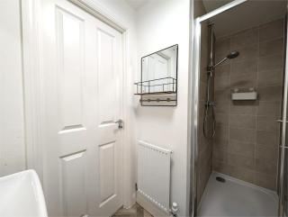 Entire 3 Bed House In Birmingham City Centre - Birmingham - 6
