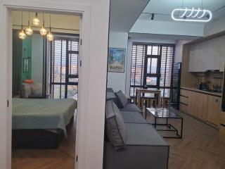 A mountain view studio flat - 0