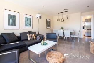 Cool and Stylish Villa Avanti with Private Pool, Beautiful Views and Air Conditioniing - 5