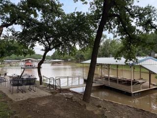 Papas Lakefront Hideaway - Chico - 7