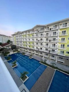Overtime Staycation - Condo Near Cebu Airport with Pool & Gym , Free Wifi - Pusok - 6