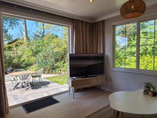 Stelle Maris Wellness, carefree enjoyment! Private Sauna & Hottub in Zeeland, Airco, Free Wifi and more! - heinkenszand - 5