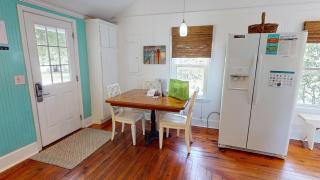 Surf Shack - Folly Beach - 3