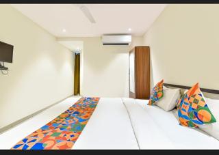 Hotel Happy Rooms - Surat - 5