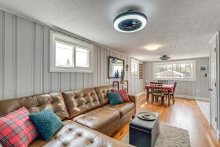 Walk to Edinboro Lake Home with Fire Pit! - Edinboro - 6