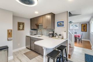 Walk to Edinboro Lake Home with Fire Pit! - Edinboro - 4