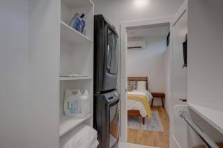 LuxMiniHouse~WalkDowntown~Parking~Greenway - 1