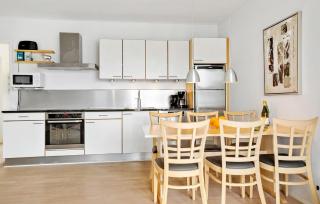 2 Bedroom Awesome Apartment In Gudhjem - Gudhjem - 5