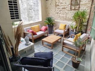 Maison de village avec terrasse - Aubais - 0