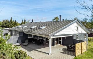 Stunning Home In Væggerløse With Wifi - Marielyst - 0