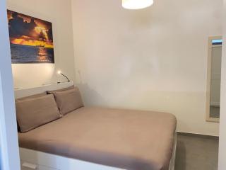 NOVELLA DEL MAR prima fila dal mare - 2