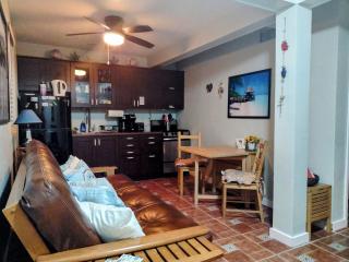 Tropical Courtyard Paradise on St Pete Beach Friendly Native #502 - 4