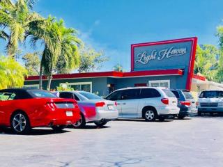 Charming Studio Condo in Hollywood FL – Sleeps 6 - Hollywood - 0