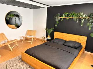 Guibert Home - Studio 2 personnes - Villeneuve-le-Roi - 0