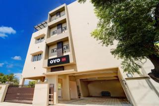 Hotel O Praneeth Residency - Irugūr - 0