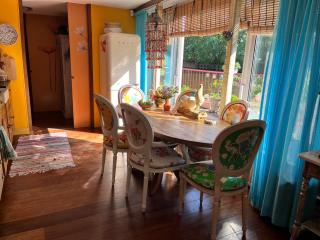Anna's Houseboat - 8