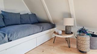 Maritime Holiday Home Secluded On The Dike - 9