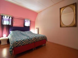 Beautiful farmhouse in Wapse with fenced garden - Wapse - 6