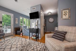 Waters Edge Hideaway Lakefront Pet Friendly - Lake Lure - 0