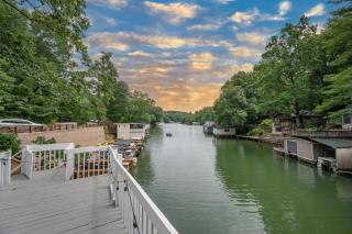 Waters Edge Hideaway Lakefront Pet Friendly - Lake Lure - 1