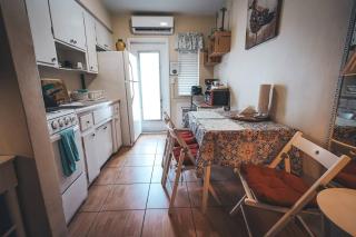 Modern 1BR Retreat – Near Beach Downtown Pet OK - Hollywood - 6