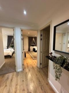 1 Bedroom Apartment with security 24 hours and concierge - 2
