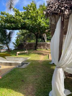 La Spiaggia, tropical villa with private beach - Sainte Marie - 2