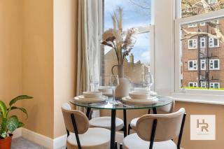 Prime Location - Stylish Retreat - WIFI & Netflix - Londra - 2
