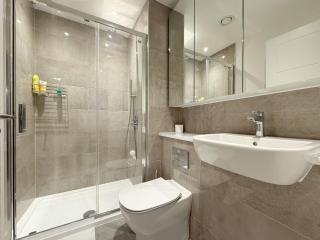 Stylish 3 bed apartment near London City Airport - North Woolwich - 9