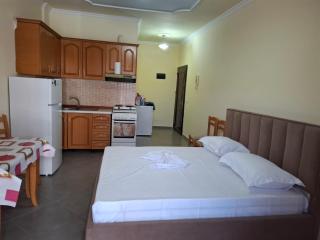 Apartament Lungomare Near the Sea - Vlorë - 9