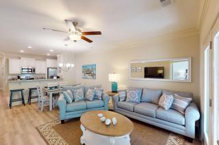 81 Del Ray Drive 2B 3 Bedroom condo with pool close to the Marshwalk - Myrtle Beach - 0