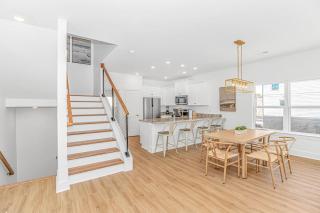 4BR Beach House with Private Pool 1000ft from the beach - Myrtle Beach - 0