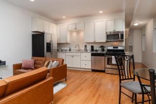 Wicker Park 2BR Apartment Near Milwaukee Ave - Chicago - 5