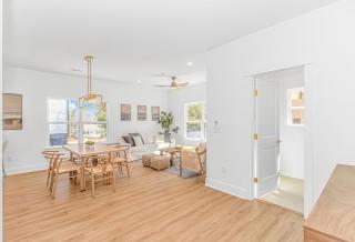 4BR Beach House with Private Pool 1000ft from the beach - Myrtle Beach - 2