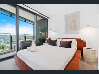Diamonds of Paradise - Set in Sand - Gold Coast - 5