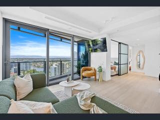 Diamonds of Paradise - Set in Sand - Gold Coast - 3