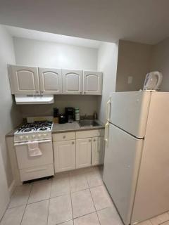 Vibrant Studio Minutes from Back Bay - Boston - 2