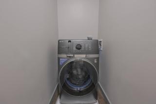 Luxurious Downtown 1 Bedroom - Boston - 2