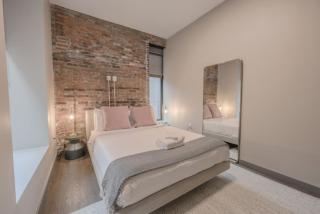 Luxury 2 bedroom Apt - Boston - 3